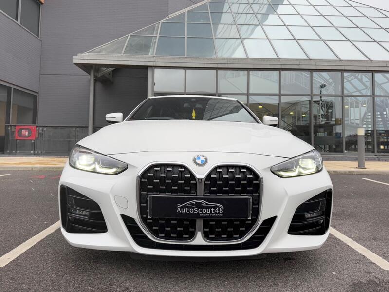 BMW 4 SERIES