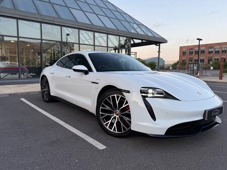 PORSCHE TAYCAN Performance 79.2kWh 4S