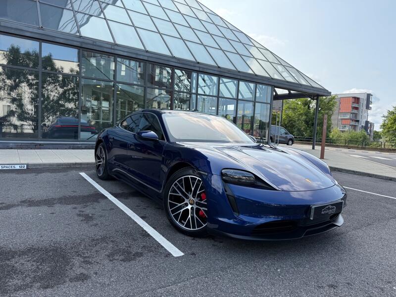 PORSCHE TAYCAN Performance Plus 93.4kWh 4S