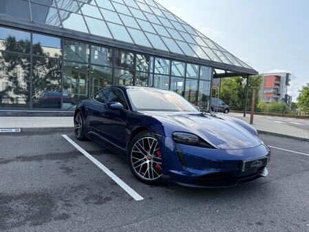 PORSCHE TAYCAN Performance Plus 93.4kWh 4S