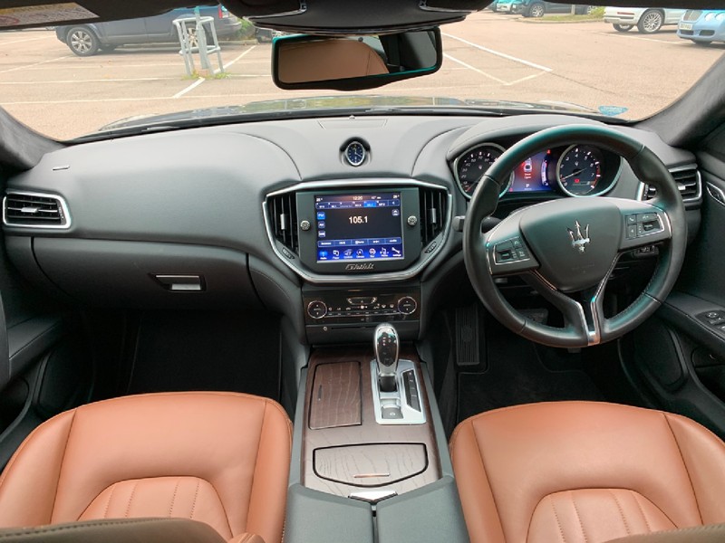 MASERATI GHIBLI