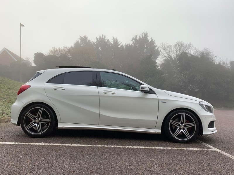 MERCEDES-BENZ A CLASS