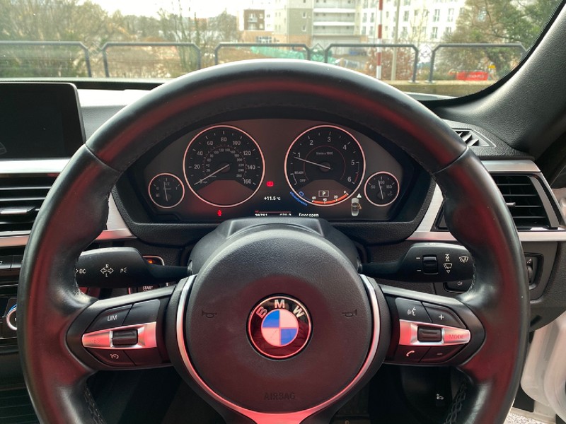 BMW 4 SERIES