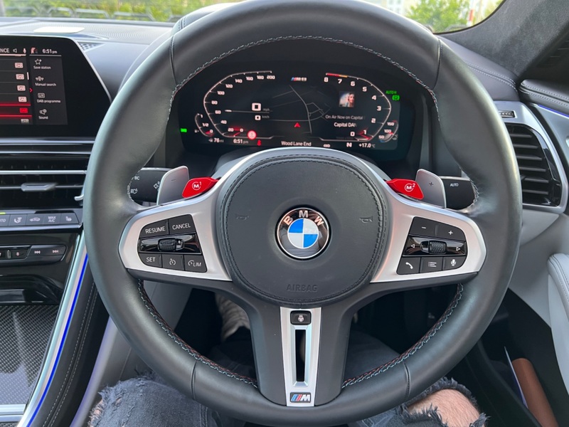 BMW 8 SERIES