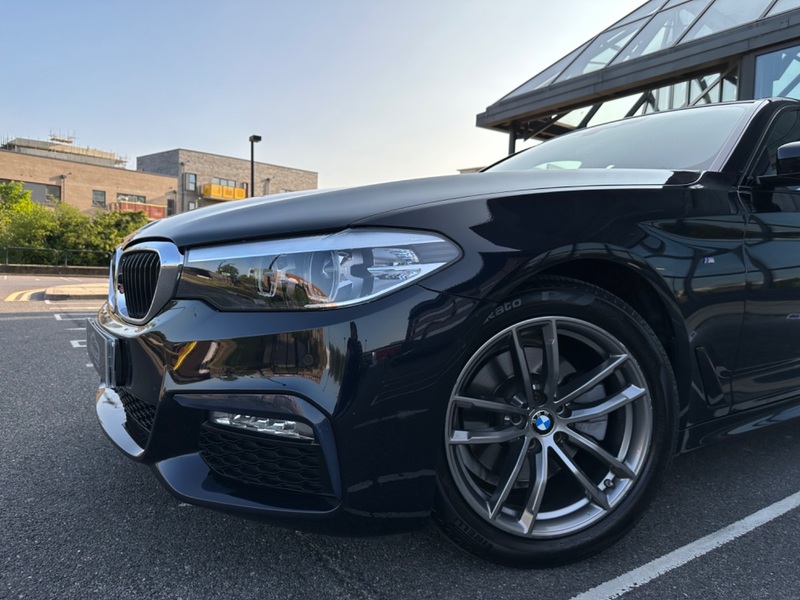 BMW 5 SERIES