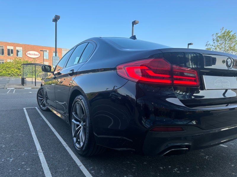 BMW 5 SERIES